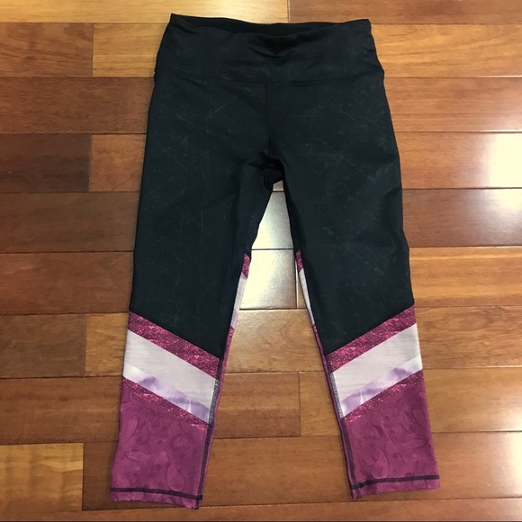 RBX Women Cropped Leggings. - Picture 2 of 8